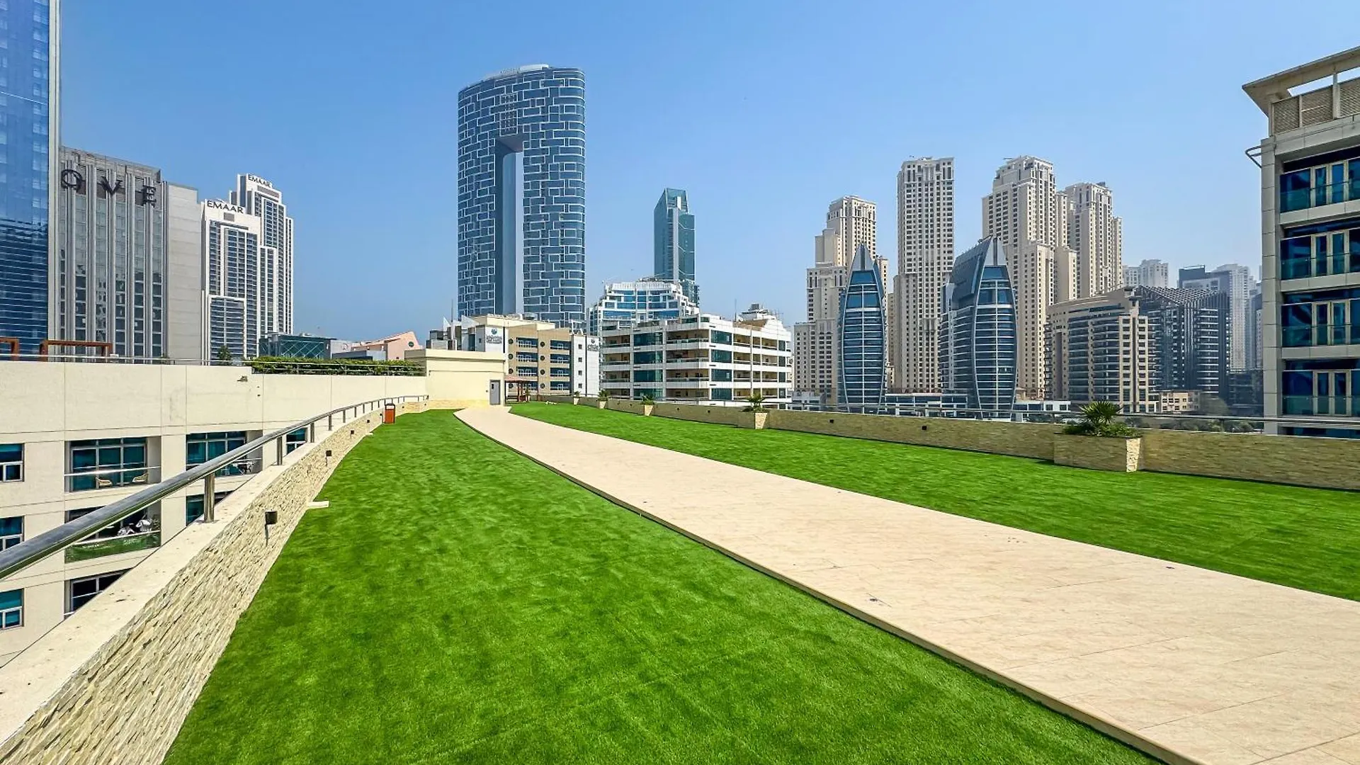 Modern 1Br Near Jbr, Marina Views, Pool & Gym Daire Dubai 0*,