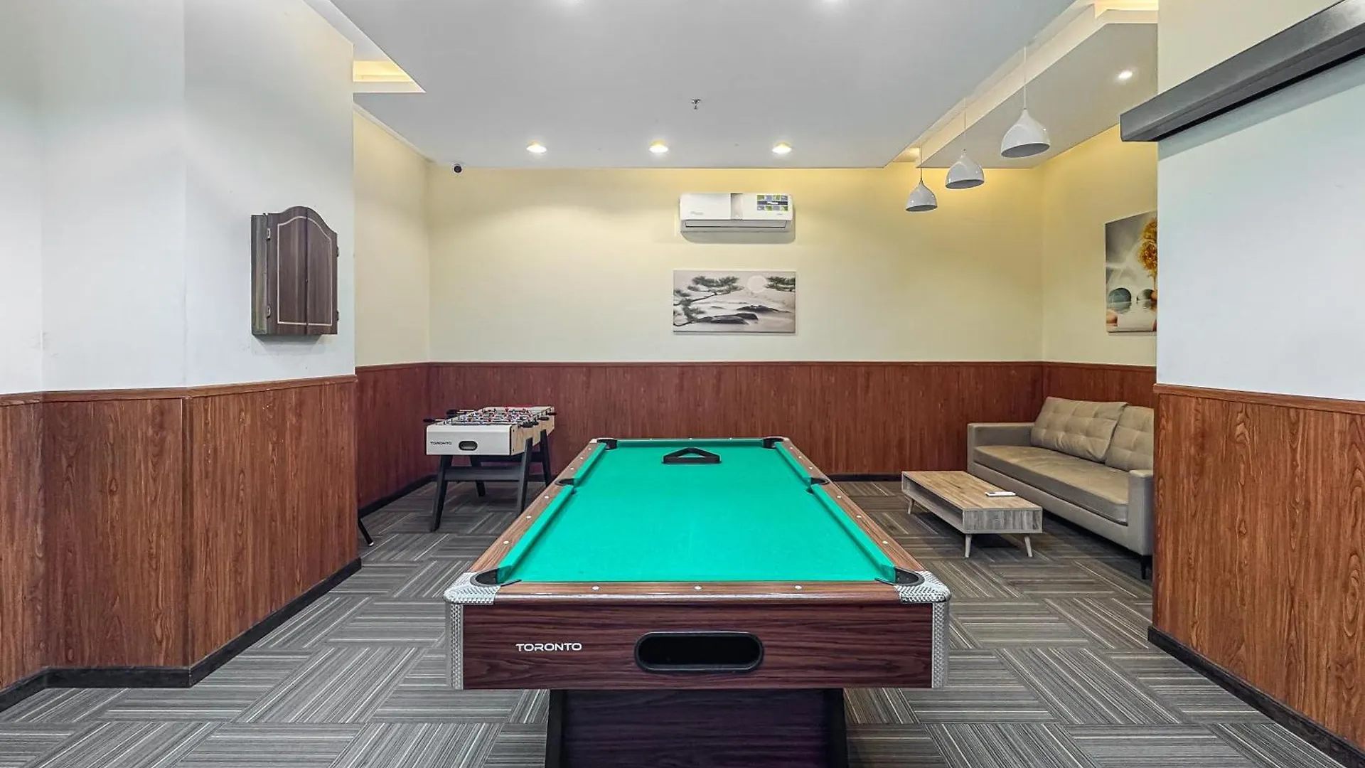 Modern 1Br Near Jbr, Marina Views, Pool & Gym Apartment Dubai