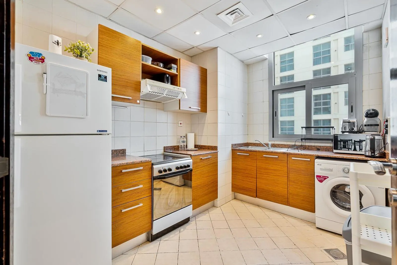 Modern 1Br Near Jbr, Marina Views, Pool & Gym Apartment Dubai United Arab Emirates