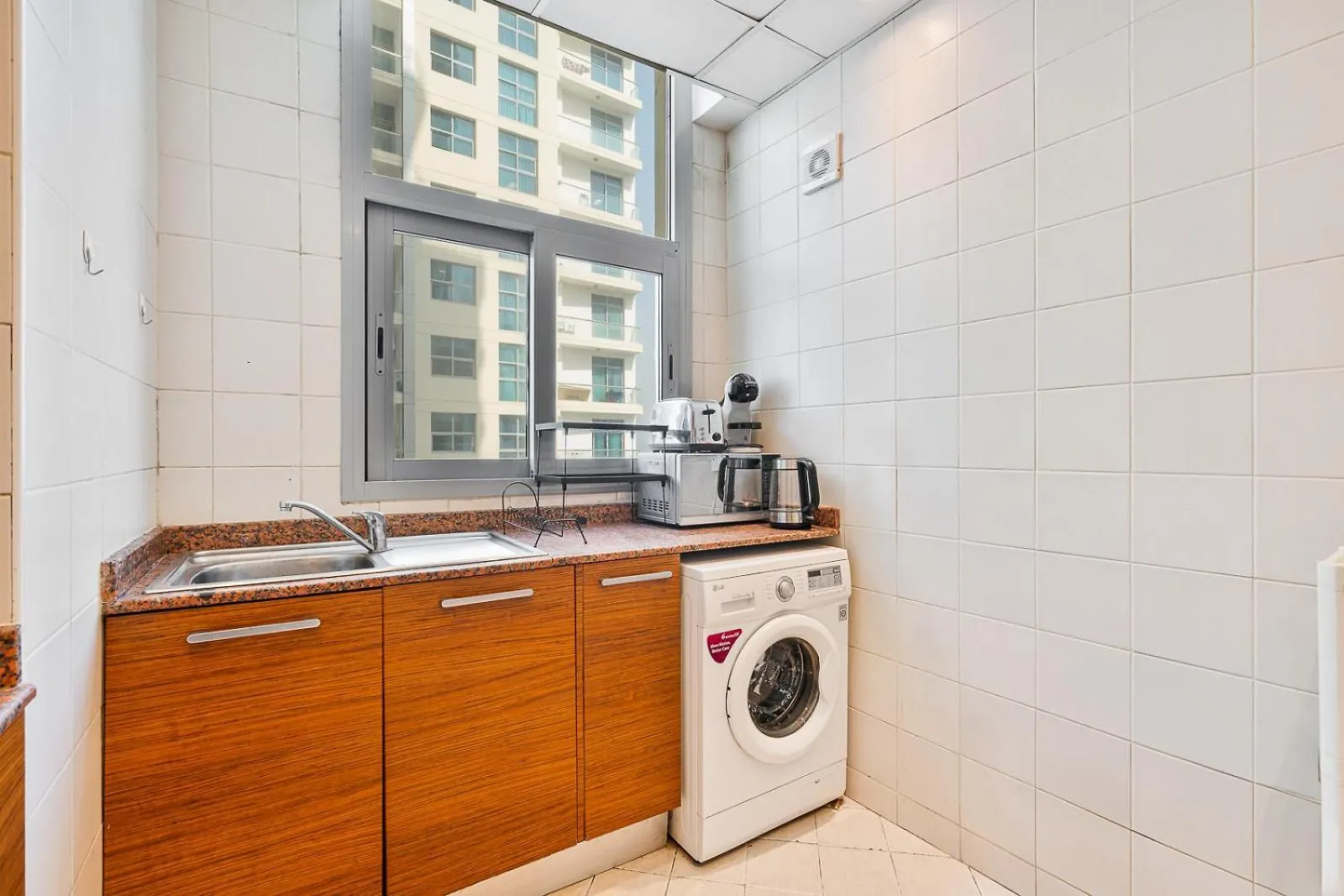 Modern 1Br Near Jbr, Marina Views, Pool & Gym Apartment Dubai 0*,  United Arab Emirates